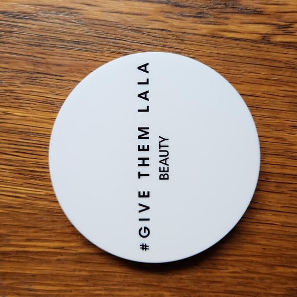 Give them lala bronzer - Picture 3 of 4